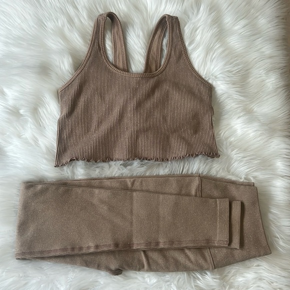 SPIRITUAL GANGSTER LOVE SCULPT SEAMLESS RUFFLE LEGGING - DESERT - Picture 2 of 8